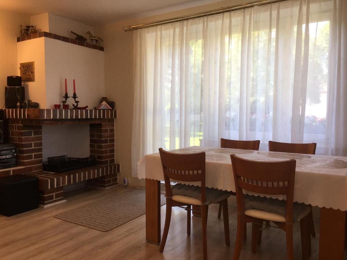 Domek Letni Na Wakacje W Rumi Rumia Esterno foto